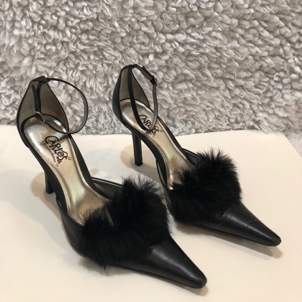 Fur angle Pumps
